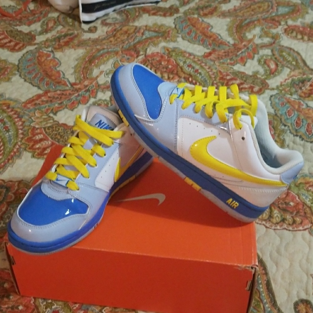 Nike Patent Leather Women Sneakers *Unique